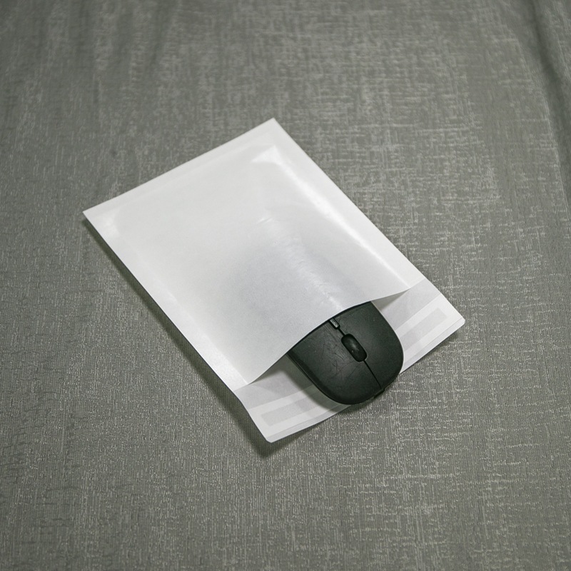 A Zeal X piacra dobja a játékot megváltoztató újrahasznosított üvegpapír zacskókat – prémium, környezetbarát csomagolás ruházati cikkekhez, ajándékokhoz és kozmetikumokhoz